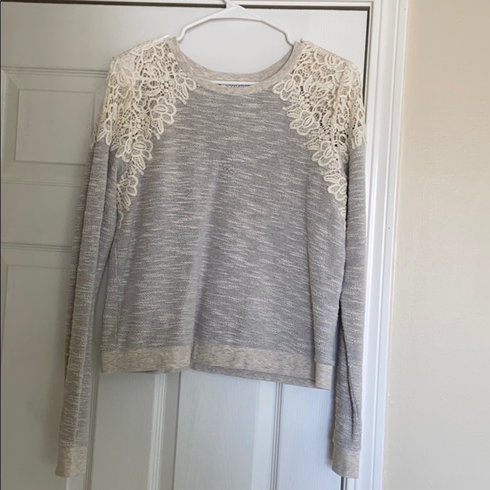 Long sleeve shirt